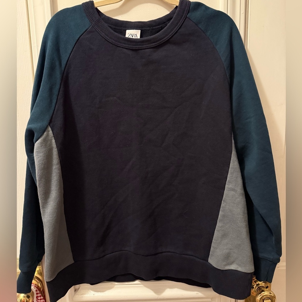 New Zara Colorblock Sweatshirt
